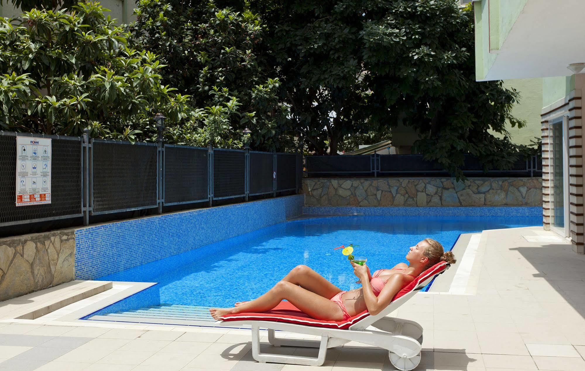 Royalisa City Apart Hotel Alanya Exterior foto